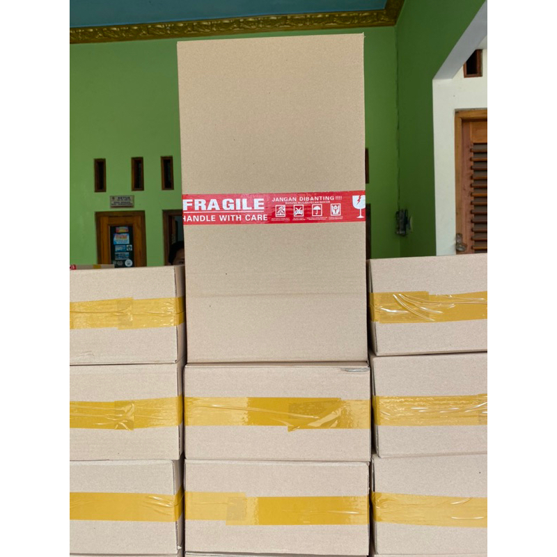 

Sekar_Shop07 2 Ball Krupuk Kulit Sapi Asli Viral / Dorokdok Rambak Kulit Sapi Renyah Varian Rasa