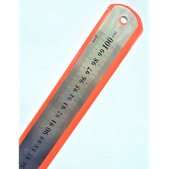 

KODE K1Z PENGGARIS MISTAR BESI STAINLESS 1 CM TEBAL