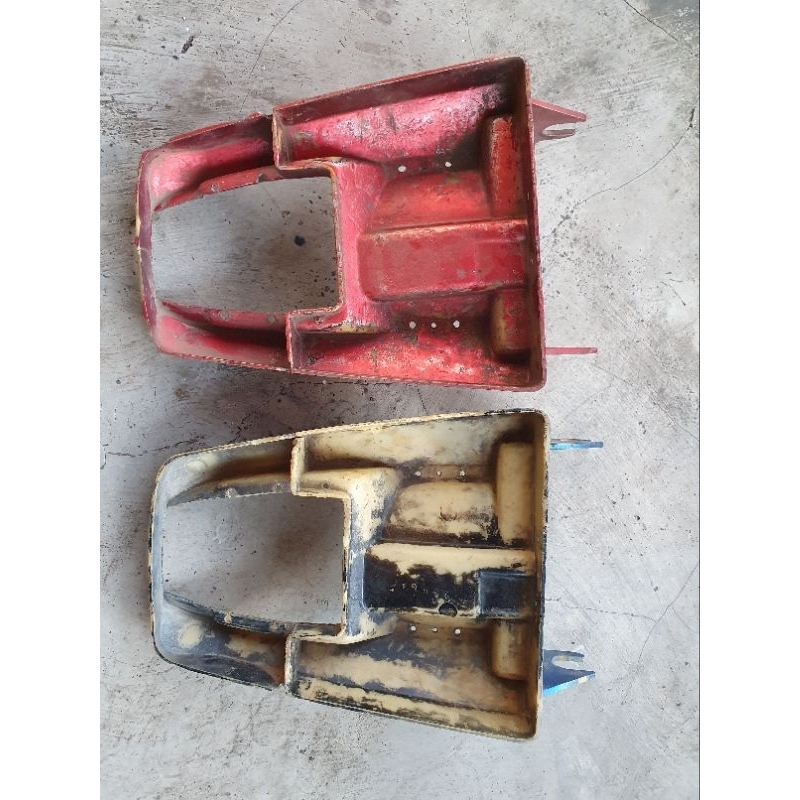 spakbor belakang C700/C800