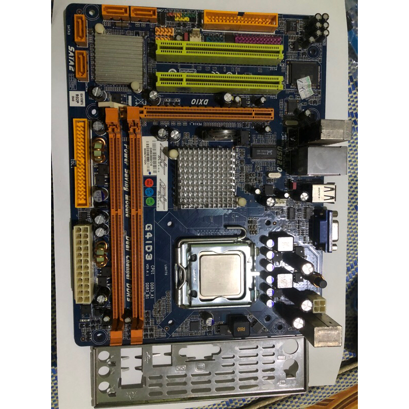 Motherboard Next G41D3 + Intel Core2 Quad Q9550