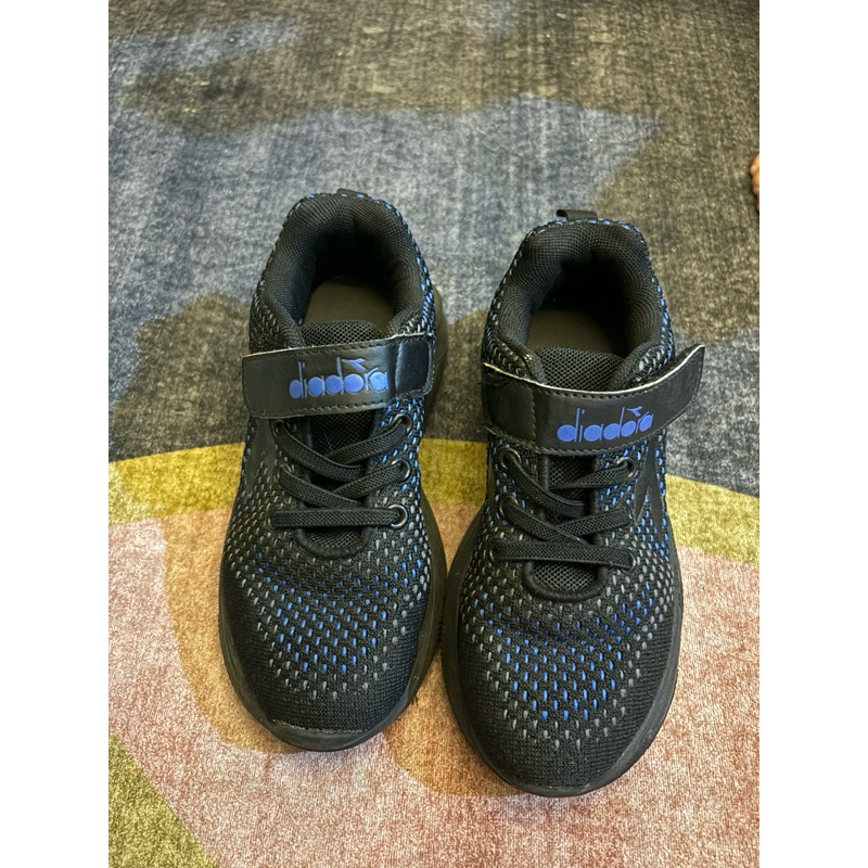 SEPATU SEKOLAH ANAK TK HITAM DIADORA PRELOVED