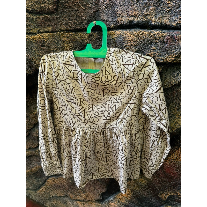 preloved baju deenay size SM