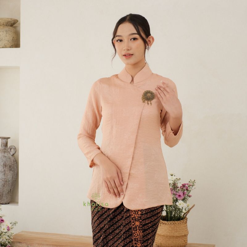 Kebaya Janggan Modern by Khalisa Batik- Dasiyah Beige