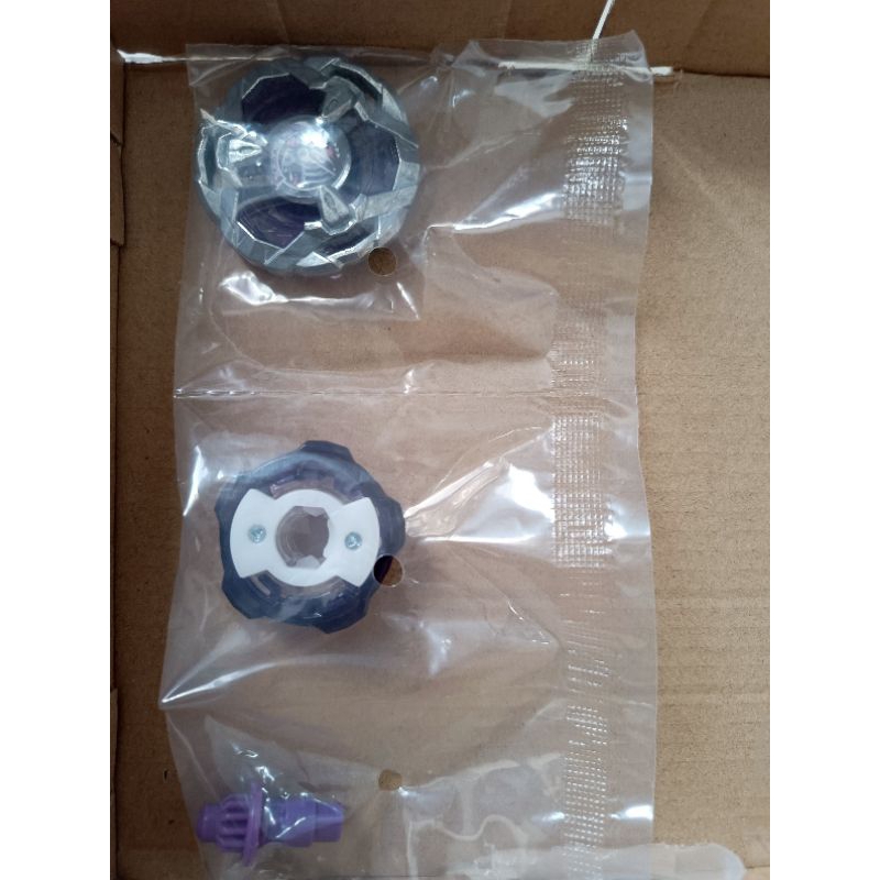 beyblade knight shield knightshield 5-80T takara tommy