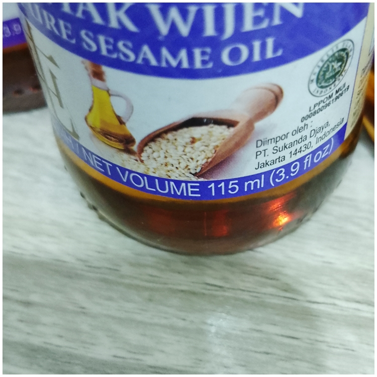 

Lee Kum Kee Minyak Wijen 115ml