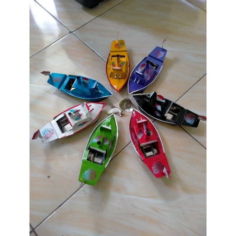 Mainan Kapal Otok Otok Besar /Perahu Otok Otok