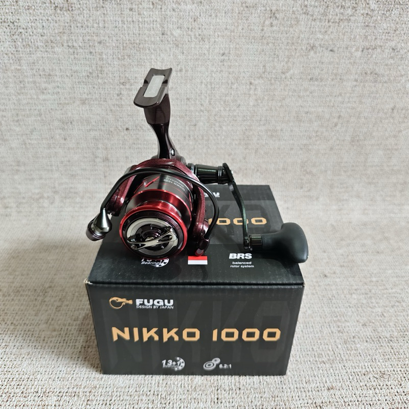 Reel Fugu Nikko 13+1BB (POWER HANDLE)