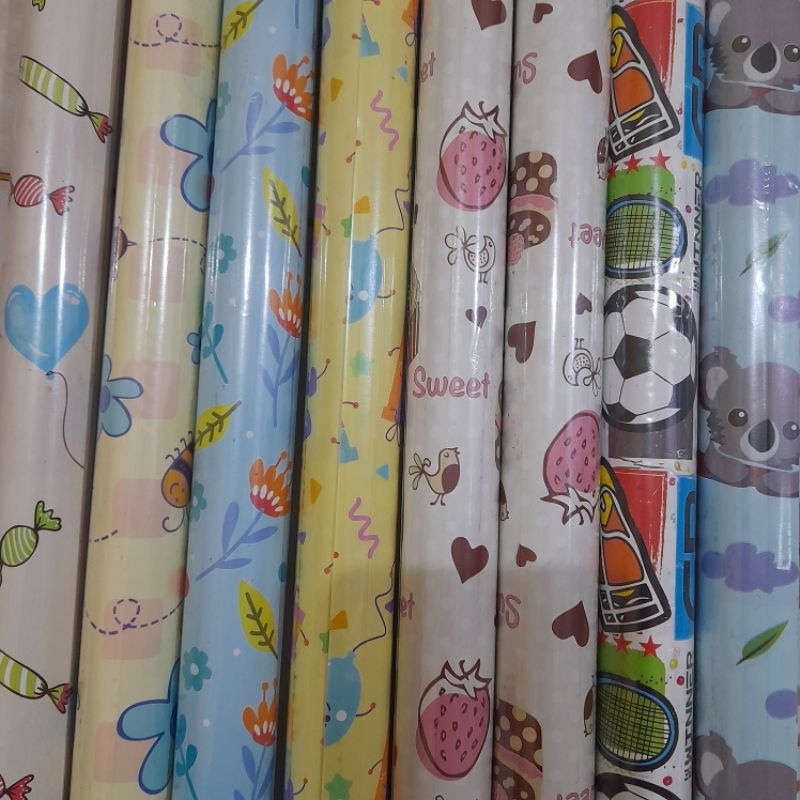 

Kertas Kado Anak-anak Motif Kartun Lucu
