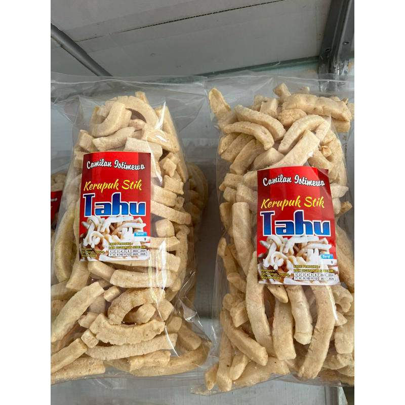Kerupuk tahu kemasan 130gram O'o Suwaru oleh-oleh khas Malang harga grosir