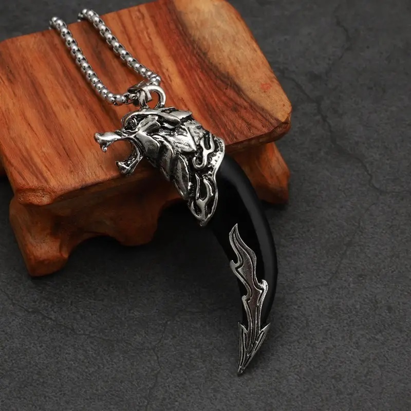 Kalung Taring Serigala Putih Hitam Variasi Stainless - White Black Silver Pewter Wolf Tooth Fang Pen