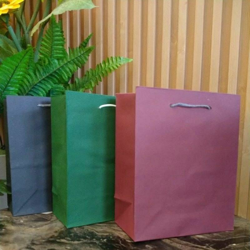 

PAPERBAG / TAS KERTAS WARNA UKURAN 20X25