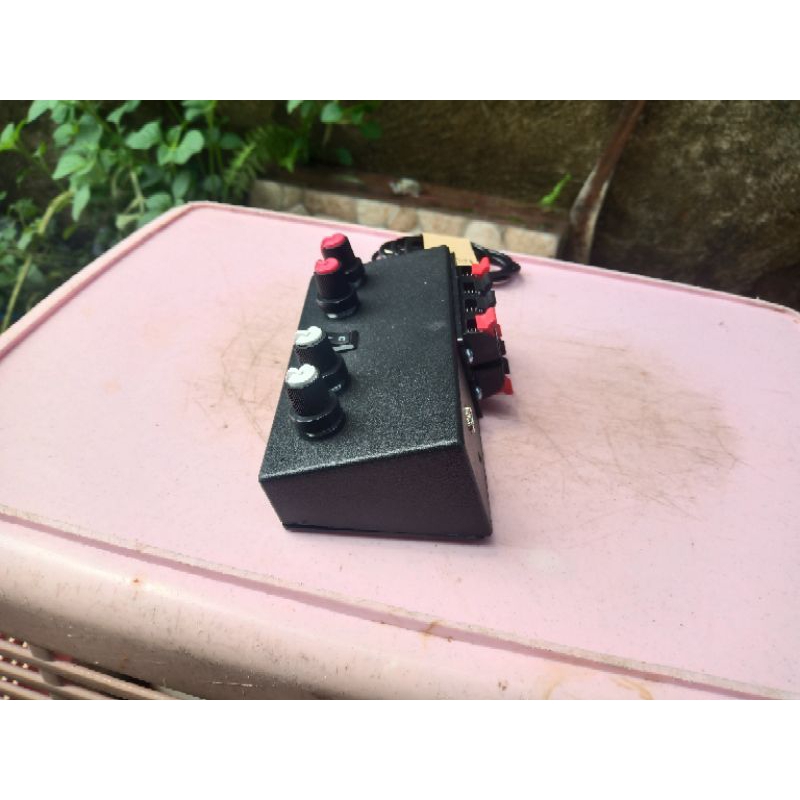 amplifier daya 5volt