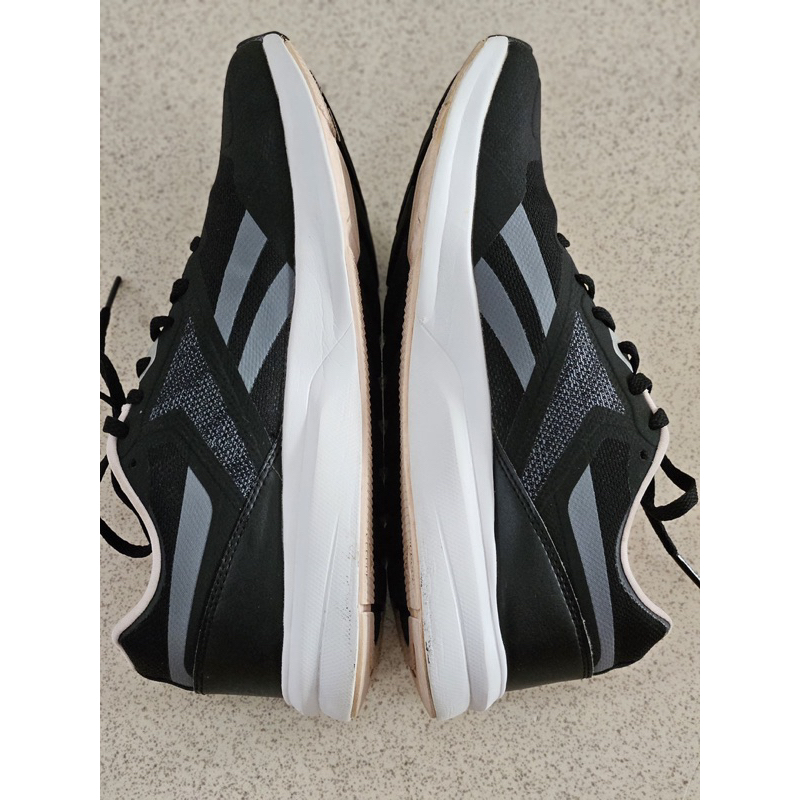 Sepatu Reebok Runner 4.0 Woman ukuran 38.5