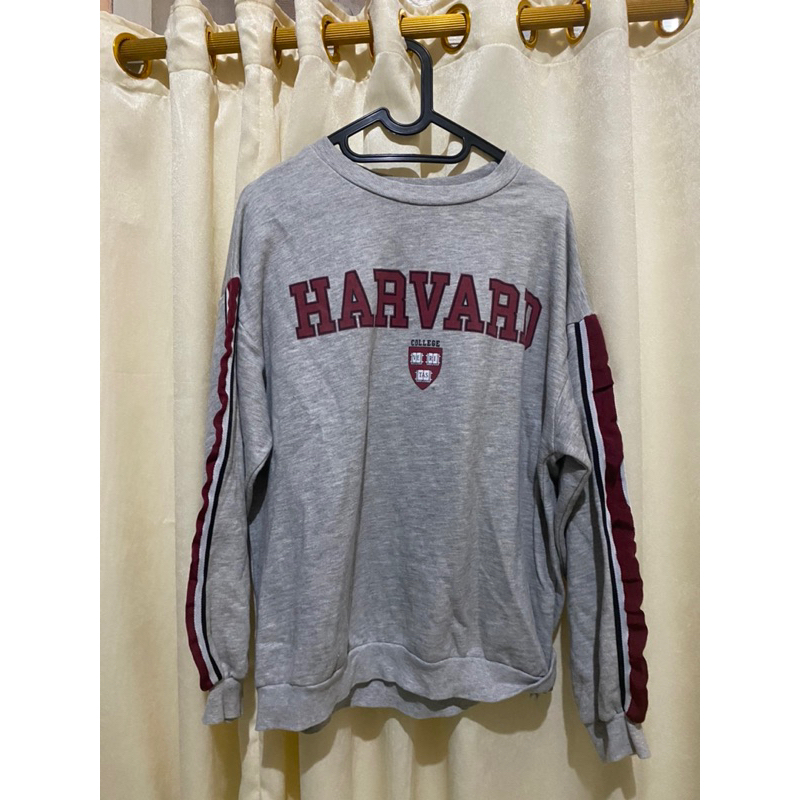 Crewneck Harvard x Bershka