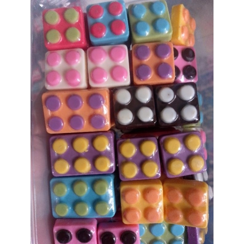 

coklat karakter lego 250 gr