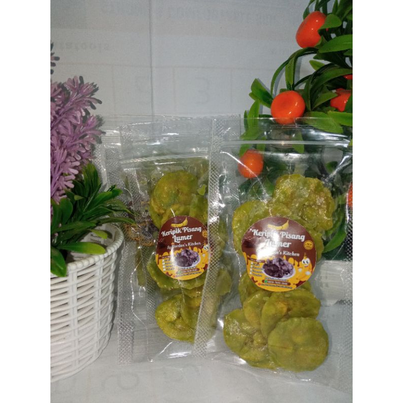 

keripik pisang lumerr varian greentea 24 gr