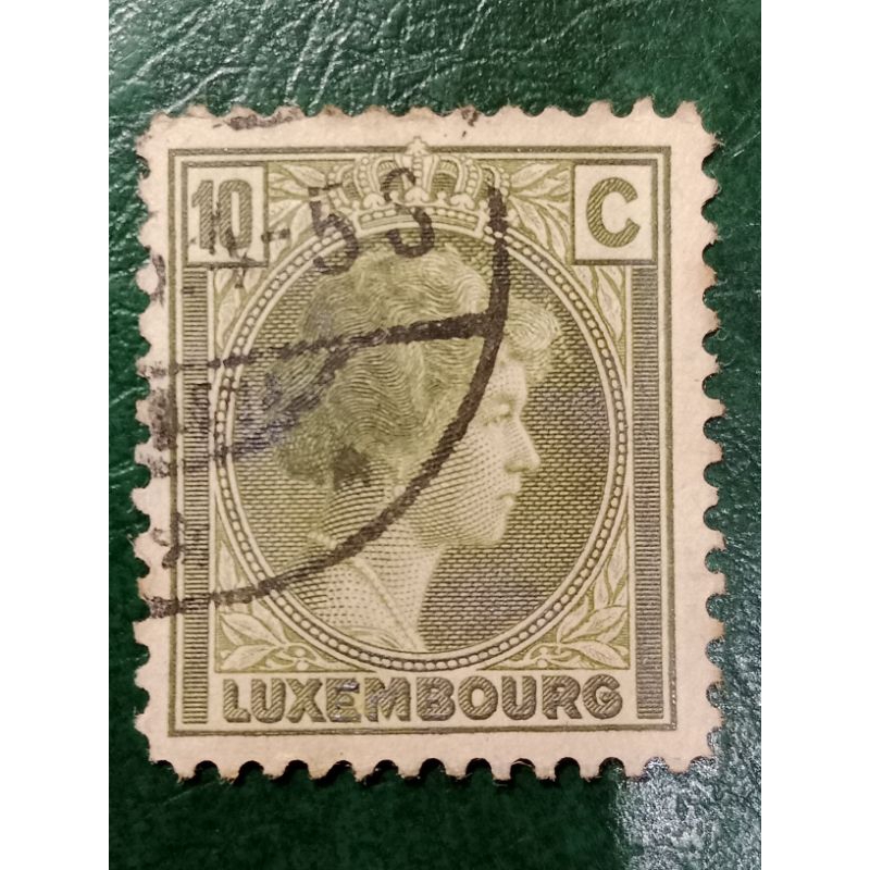 

Prangko Luksemburg 10 C Grand Duchess Charlotte Tahun 1926 USED