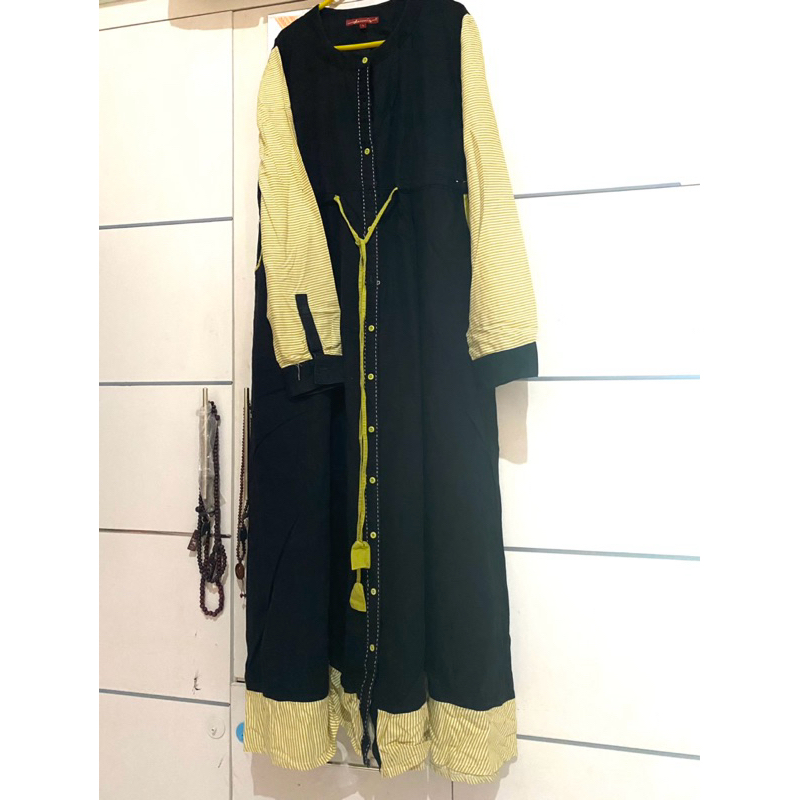 gamis dannis preloved