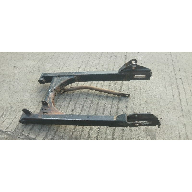 Swing arm yamaha vega r lama bekas original motor