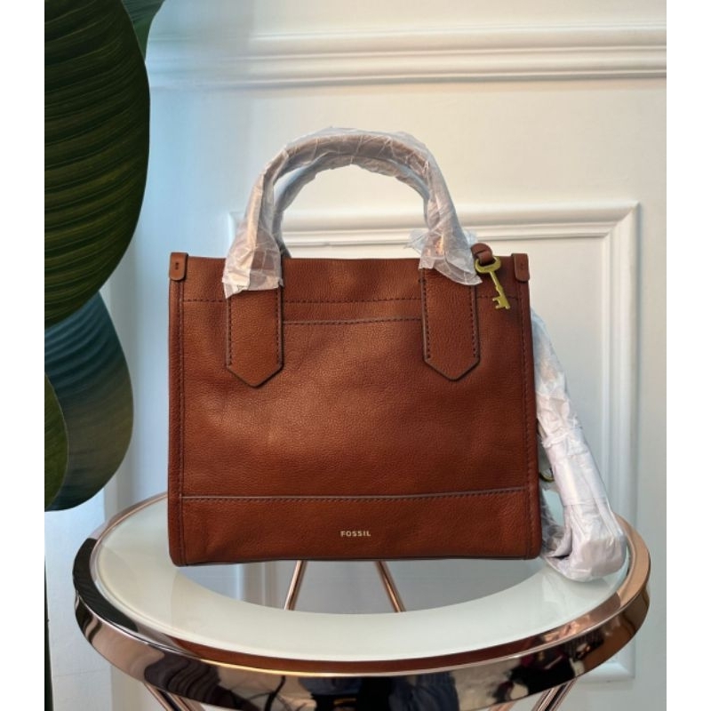 Tas wanita kyler satchel medium brown