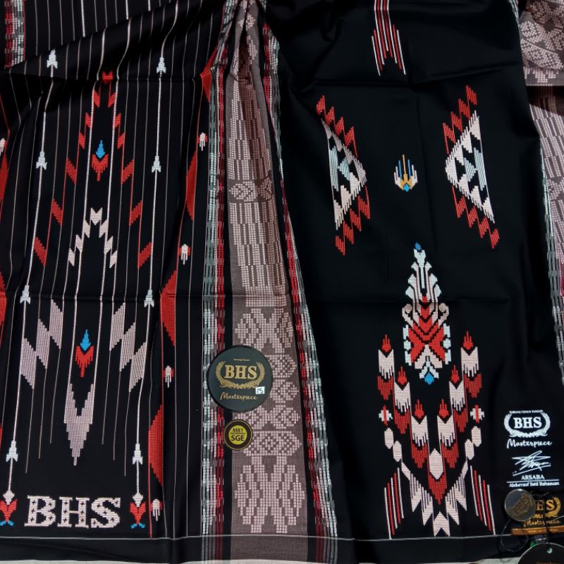 SARUNG BHS MASTERPIECE GOLD M81 SGE 15 HITAM