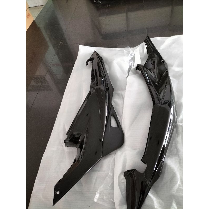 Body satria Fu 150 karbu Hitam 2004-2013 CBU ,CKD & Barong original SGP