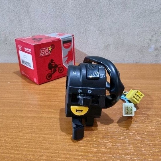 (RU) SAKLAR KIRI HOLDER KIRI SATRIA FU 150 NEW FACELIFT KARBU