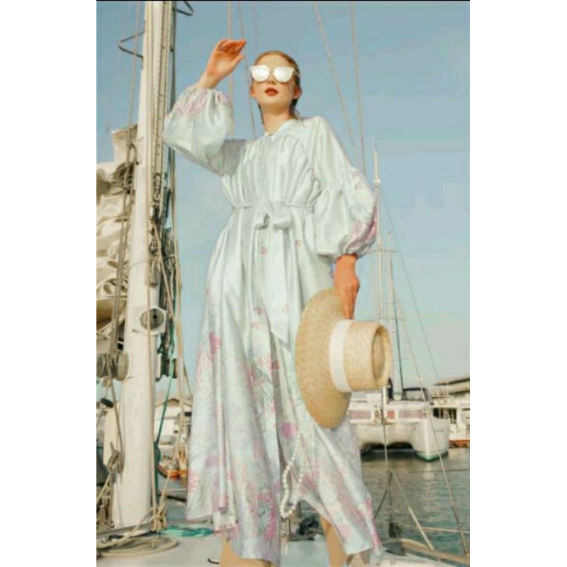 Benang Jarum Aquarielle Maxi Dress Ivory size S-New Baruu