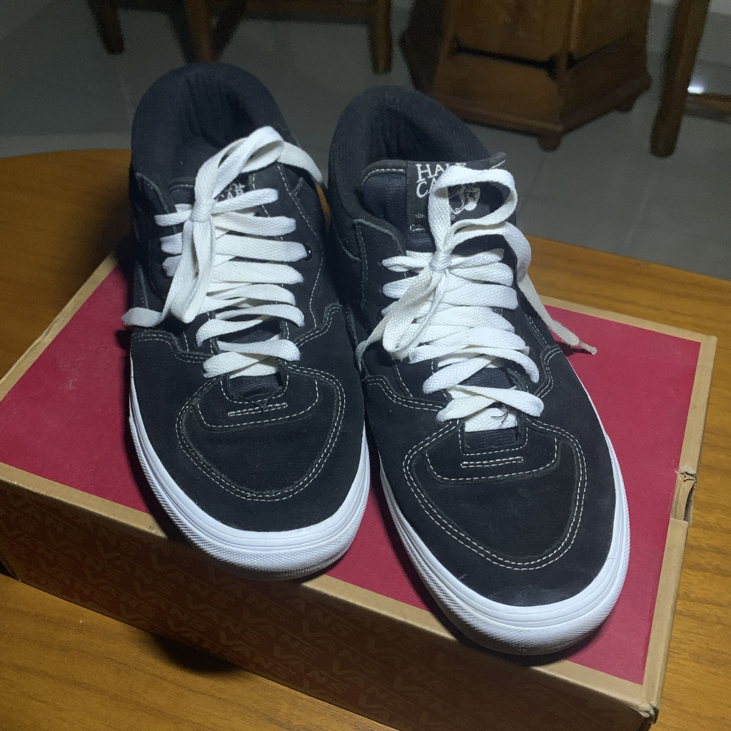 Sepatu Vans Skate Half Cab Suede Black Suede Original Second Preloved Secondhand Shoe