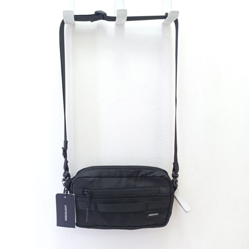 GREENLIGHT - SLING BAG / TAS SELEMPANG PRIA ORIGINAL GREENLIGHT