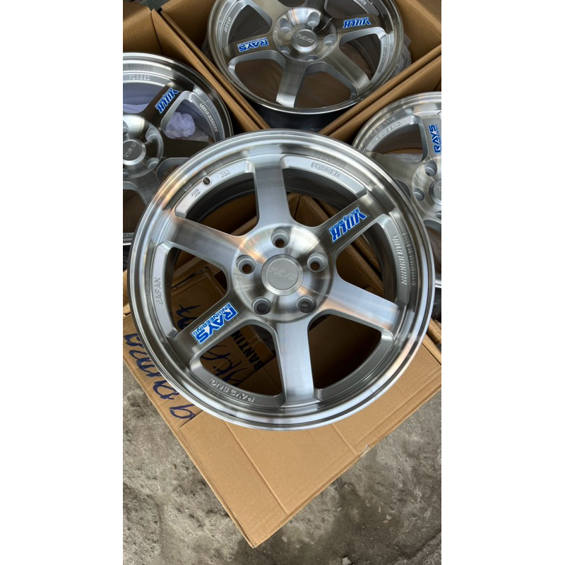 te37 R16 pcd 5X114.3 warna silver polish