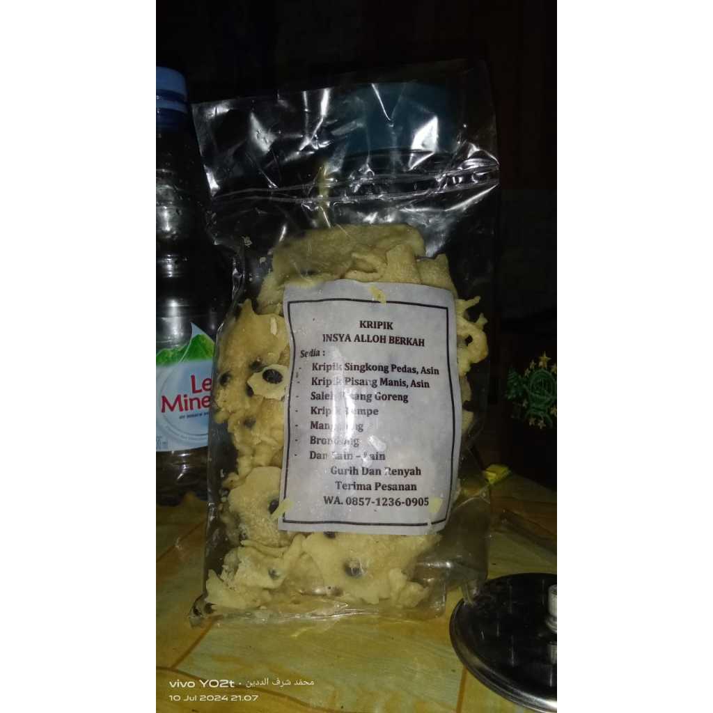 

Rempeyek Kedelai Hitam Gurih bikin Nagih