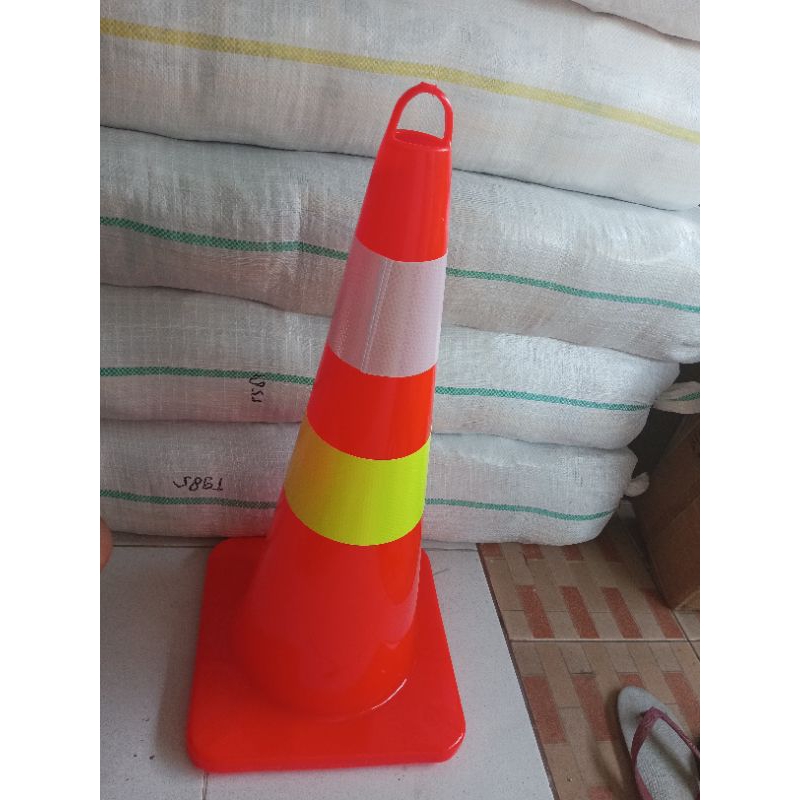 Harmony Sports Traffic Cone Rubber Kerucut Lalu Lintas Karet