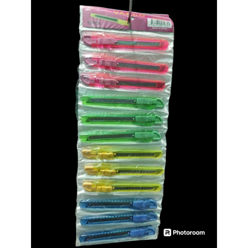 

Cutter kecil renteng isi 12 PCh