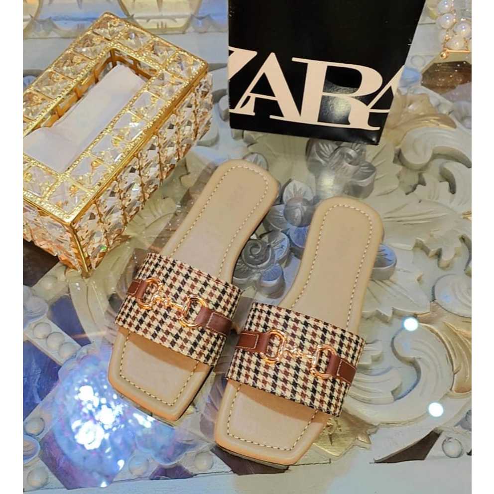 SANDAL SELOP ZARA FLAT PREMIUM KOREAN STYLE BAHAN SUPER EMPUK KEKINIAN KODE A15B