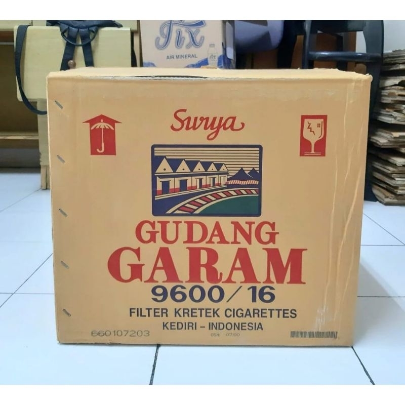 

KARDUS BEKAS GUDANG GARAM 12 16 UNTUK PACKING PINDAHAN TEMPAT BARANG KARDUS TEBAL