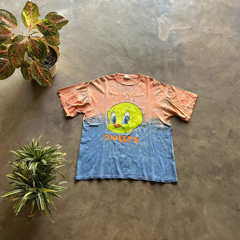 Kaos vintage tweety 1995