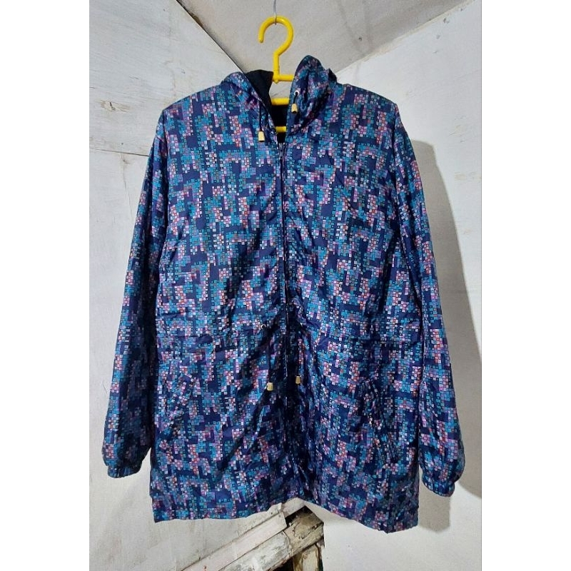 Windbreaker jaket wanita