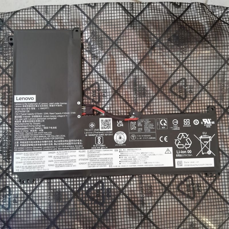 NEW Baterai Lenovo Ideapad Slim 1 11 IRGLOS original