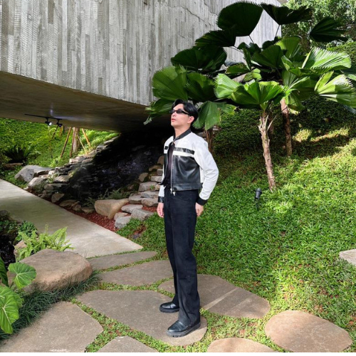 Jaket Kulit boxy Pria Hitam PUtih