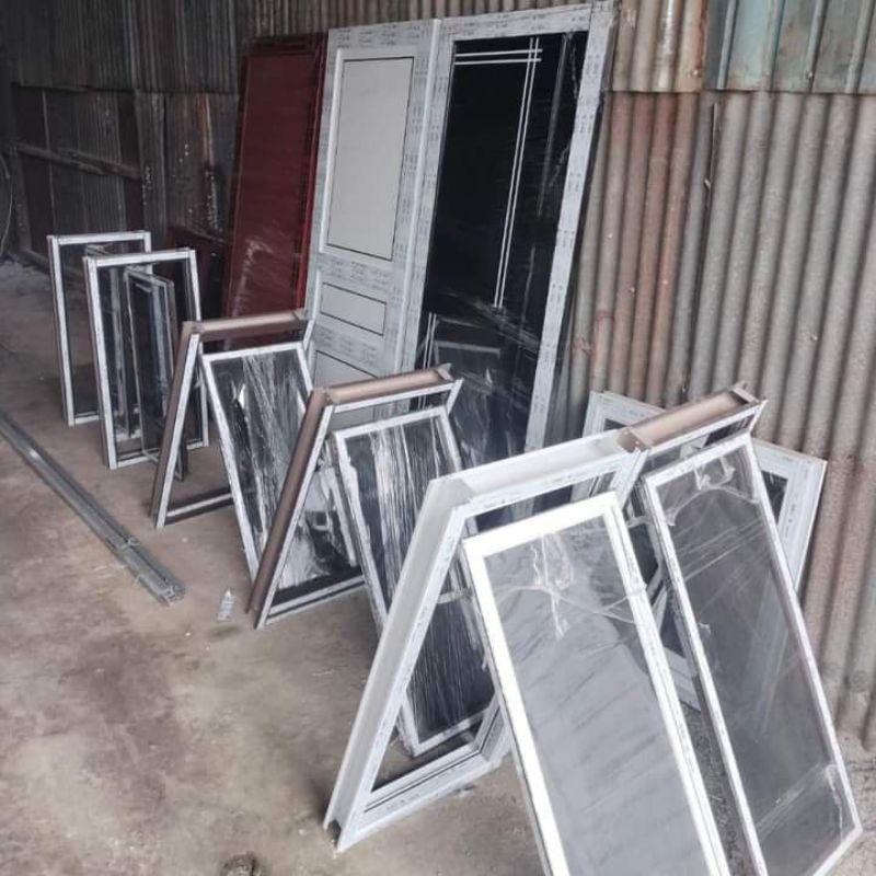 KUSEN JENDELA aluminium fre paking kayu