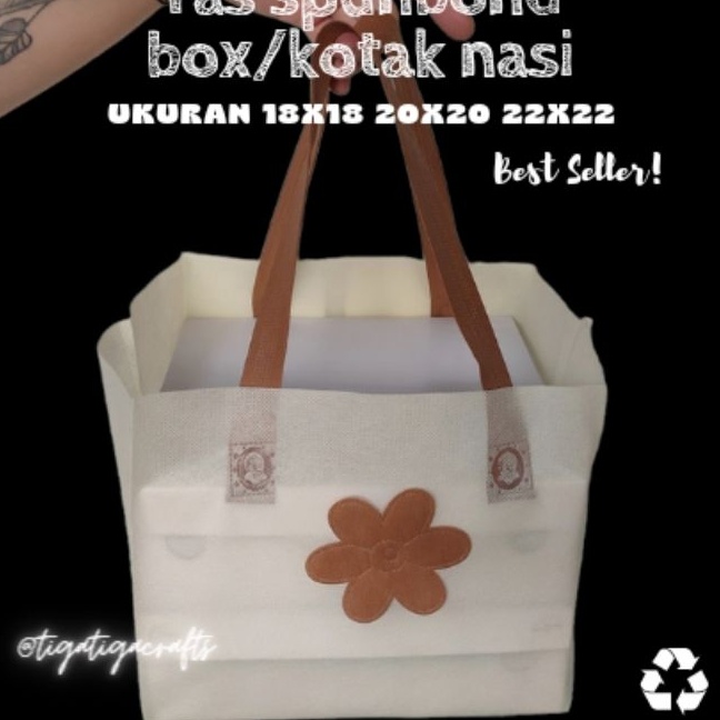 

KF7 BUNGAPITA LUSINAN tas kain kotak nasi lusinan tas spunbond box tas syukuran tas kotak nasi 18x18 2x2 22x22 tas hajatan tas hampers kotak goodie bag box TAS BOX NASI TAHLILAN TAS BOX TASYAKURAN TAS KOTAK NASI CANTIK