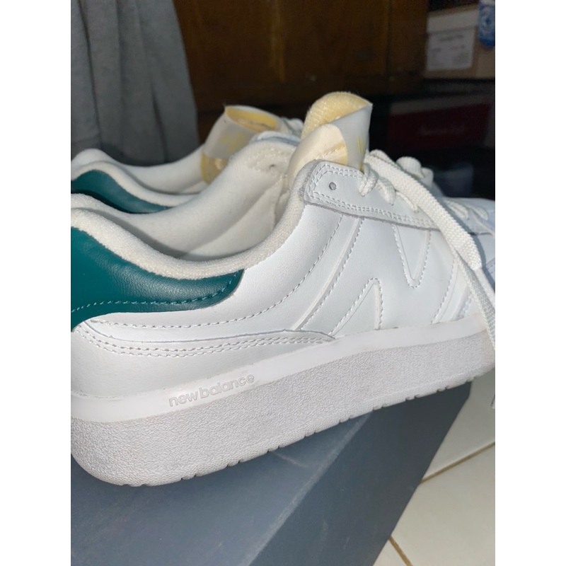 Preloved NB CT302 White Vintage Teal Maize - ORIGINAL