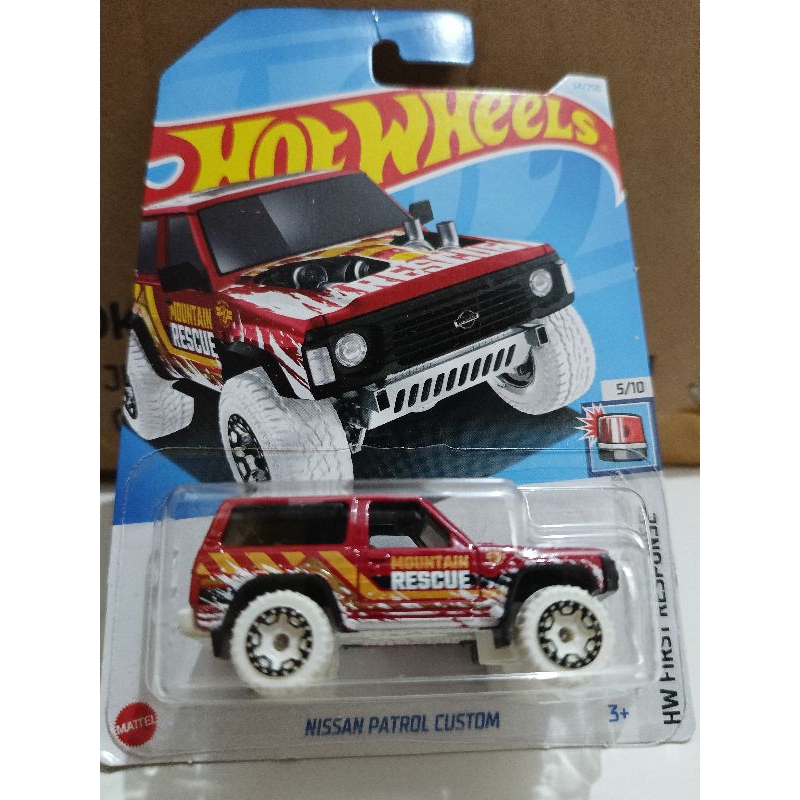 Hotwheels Nissan Patrol Custom