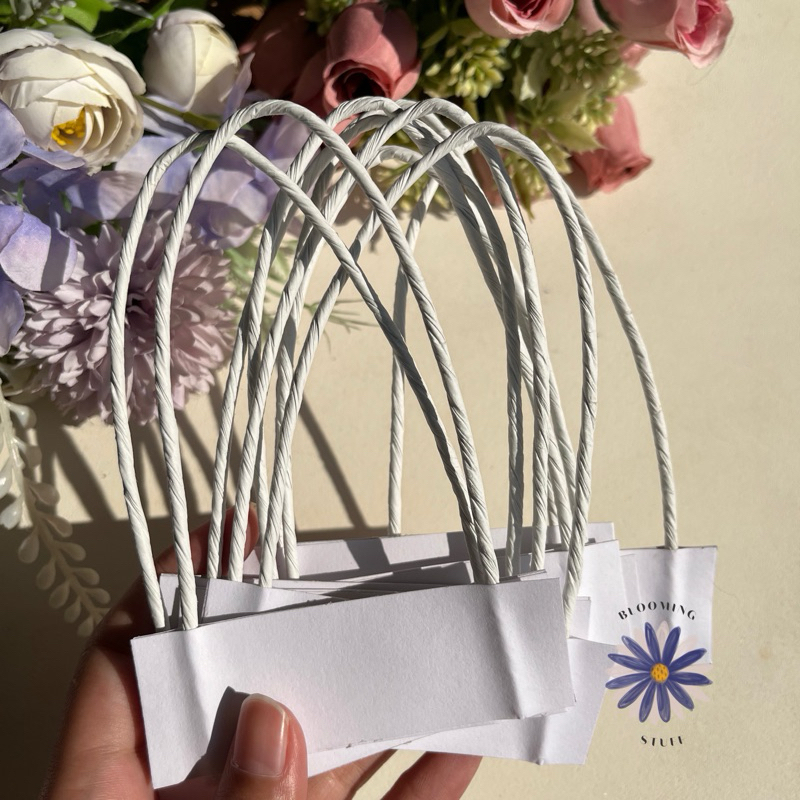

[Blooming Stuff] Tali Kertas Paperbag Putih 3mm