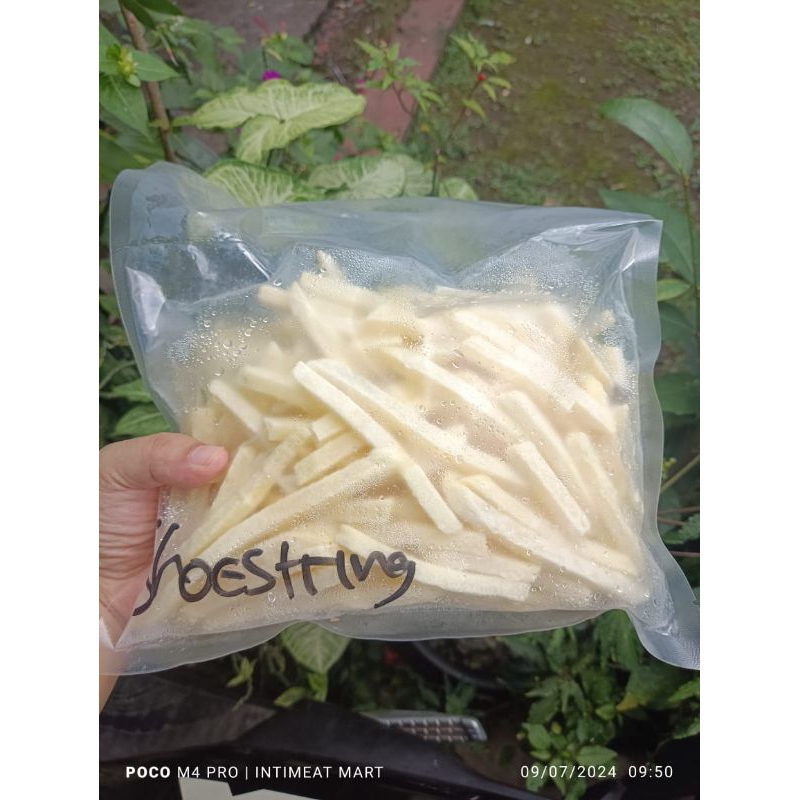 

Kentang Shoestring Curah Import / French Fries / Kentang Goreng Beku 500gr