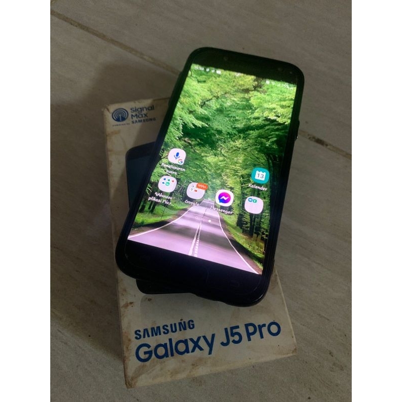 HP bekas Samsung j5 pro