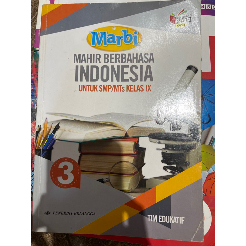 

Buku Marbi (Mahir Berbahasa Indonesia) Erlangga SMP Kelas IX / 9