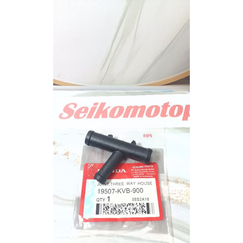 Sambungan Selang  Radiator T Motor HONDA VARIO KARBU