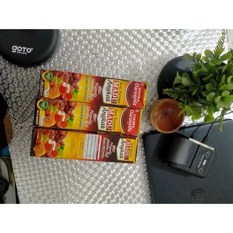 

Sari kurma angkak madu propolis